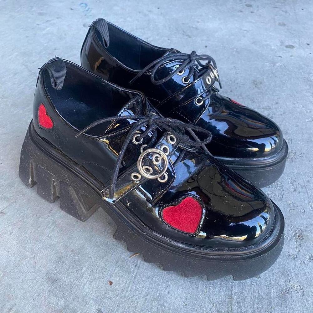 Red Hearts Patent Leather Platform Shoes